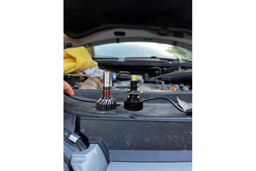 Volkswagen Golf 4 - Kudarcba fulladt próbálkozás a 360 fokos LED